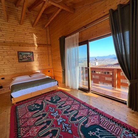 Готель Wooden House Шкодер Екстер'єр фото